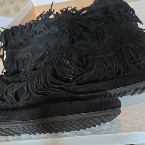 Minnetonka Black Fringe Moccasins
